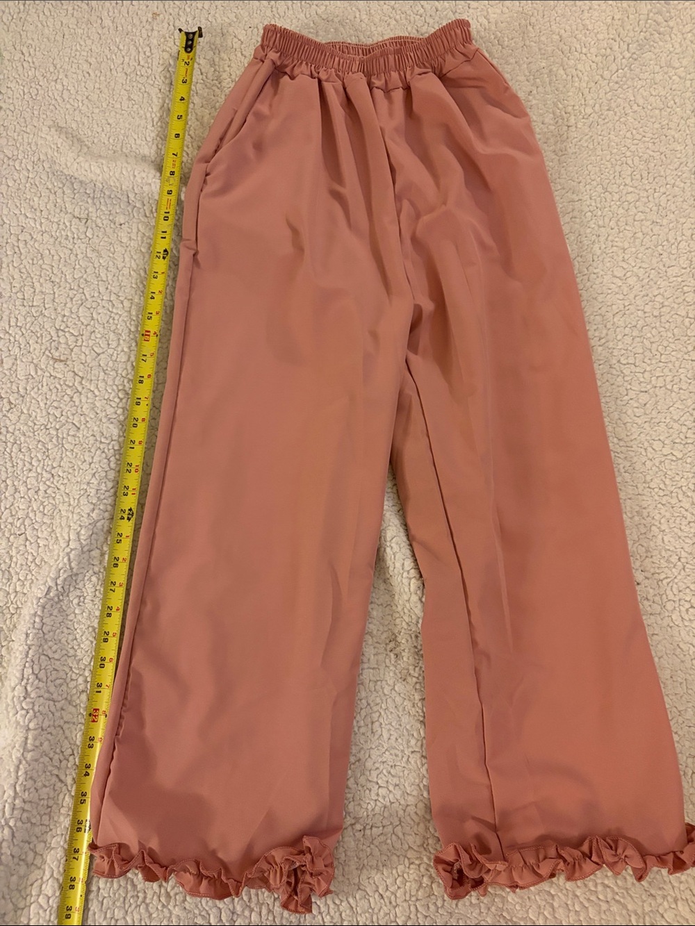 Source Unknown Rose Pink Ankle Cropped Ruffle Hem Pants